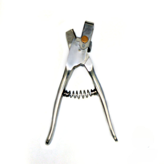 Veterinary ear notcher for livestock identification and animal management