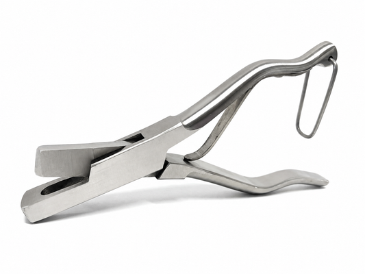 U-shaped veterinary ear notcher for livestock identification and animal management