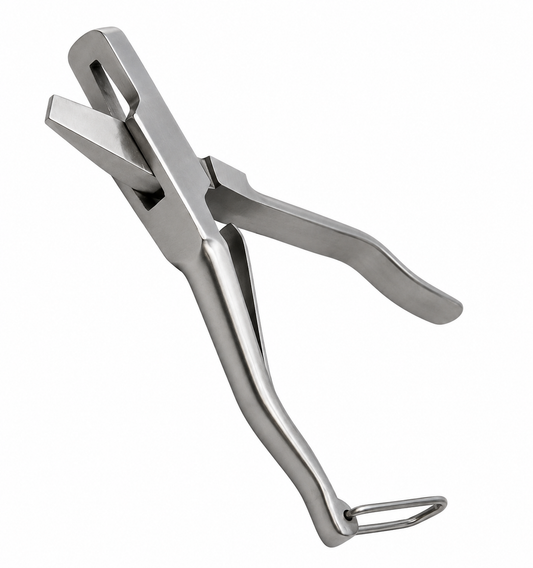 15 cm V-shaped ear notcher for veterinary livestock identification